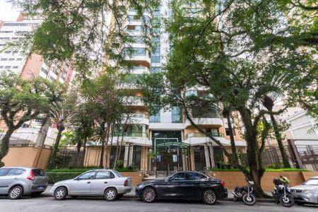 Apartamento à venda com 148m², 4 quartos e 3 vagas