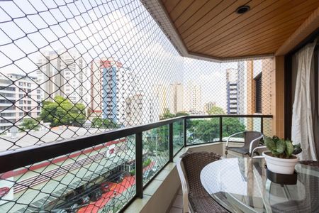 Apartamento à venda com 148m², 4 quartos e 3 vagas