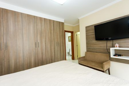 Apartamento à venda com 690m², 5 quartos e 7 vagas Apartamento à venda com 690m², 5 quartos e 7 vagassuíte 1