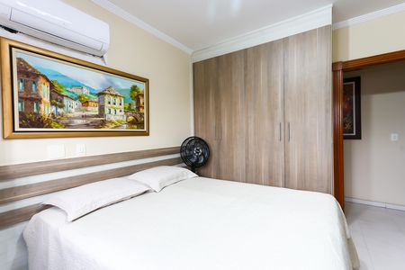 Apartamento à venda com 690m², 5 quartos e 7 vagas Apartamento à venda com 690m², 5 quartos e 7 vagassuíte 4