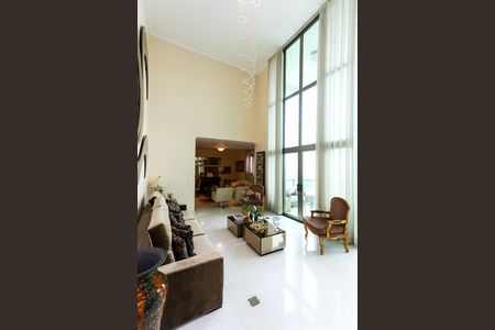 Apartamento à venda com 690m², 5 quartos e 7 vagas Apartamento à venda com 690m², 5 quartos e 7 vagassala 1