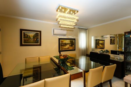 Apartamento à venda com 690m², 5 quartos e 7 vagas Apartamento à venda com 690m², 5 quartos e 7 vagassala 3
