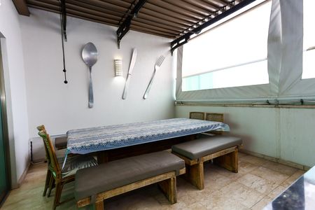 Apartamento à venda com 690m², 5 quartos e 7 vagas Apartamento à venda com 690m², 5 quartos e 7 vagasVaranda gourmet