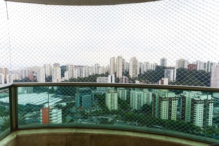 Apartamento à venda com 690m², 5 quartos e 7 vagas Apartamento à venda com 690m², 5 quartos e 7 vagassacada da Suíte 5