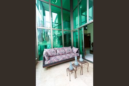 Apartamento à venda com 690m², 5 quartos e 7 vagas Apartamento à venda com 690m², 5 quartos e 7 vagasvaranda 1