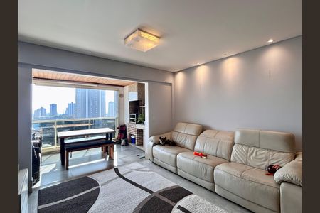 Apartamento à venda com 105m², 3 quartos e 2 vagas Apartamento à venda com 105m², 3 quartos e 2 vagasSala