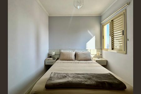 Apartamento à venda com 105m², 3 quartos e 2 vagas Apartamento à venda com 105m², 3 quartos e 2 vagasQuarto 1