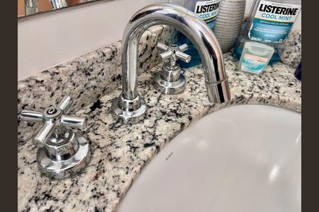 Apartamento à venda com 105m², 3 quartos e 2 vagas Apartamento à venda com 105m², 3 quartos e 2 vagasBanheiro