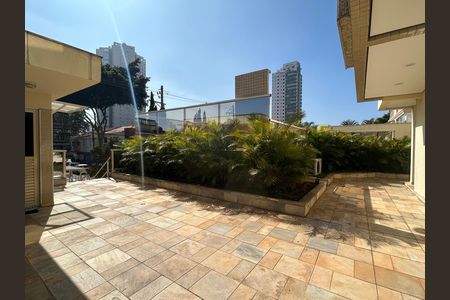Área comum de apartamento para alugar com 3 quartos, 105m² em Vila Bertioga, São Paulo