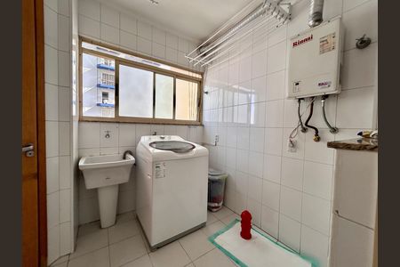 Apartamento à venda com 105m², 3 quartos e 2 vagas Apartamento à venda com 105m², 3 quartos e 2 vagasLavanderia