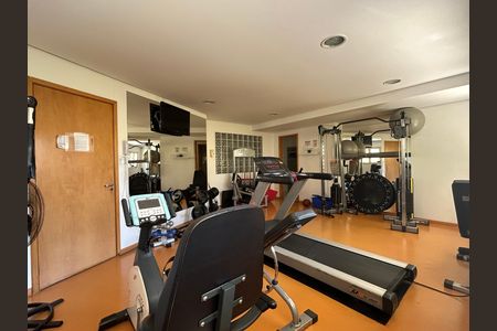 Apartamento à venda com 105m², 3 quartos e 2 vagas Apartamento à venda com 105m², 3 quartos e 2 vagasAcademia
