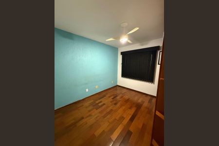 Apartamento à venda com 122m², 3 quartos e 2 vagasQuarto