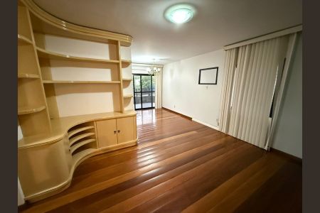 Apartamento à venda com 122m², 3 quartos e 2 vagasQuarto