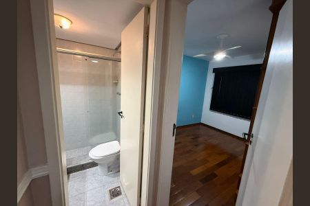 Apartamento à venda com 122m², 3 quartos e 2 vagasBanheiro