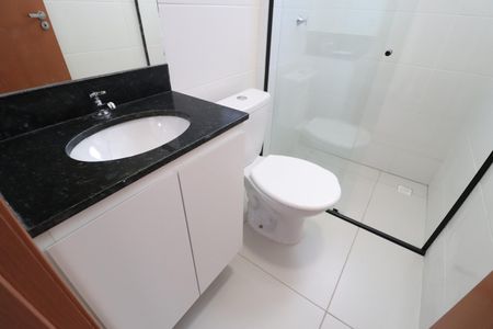 Apartamento para alugar com 52m², 2 quartos e 2 vagasBanheiro do Quarto 1