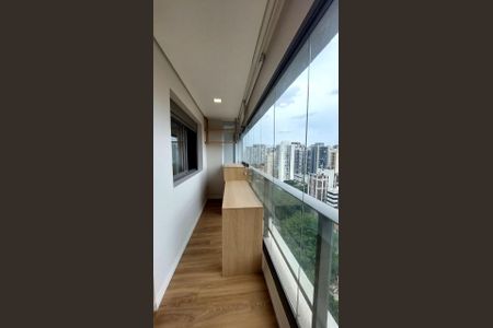 Apartamento à venda com 71m², 2 quartos e 1 vaga