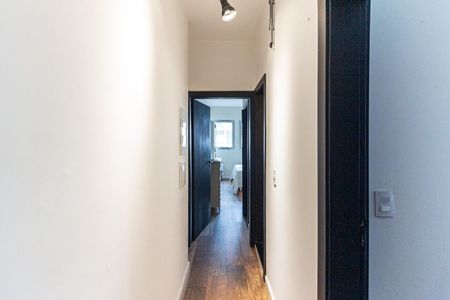 Corredor de apartamento para alugar com 2 quartos, 105m² em Higienópolis, São Paulo