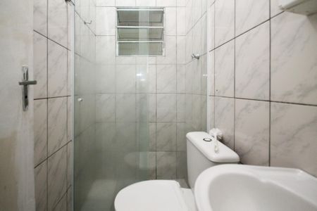 Casa para alugar com 50m², 1 quarto e sem vaga Casa para alugar com 50m², 1 quarto e sem vagaBanheiro