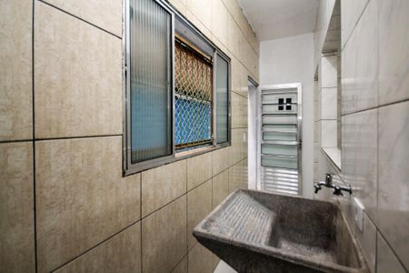 Casa para alugar com 50m², 1 quarto e sem vaga Casa para alugar com 50m², 1 quarto e sem vagaLavanderia