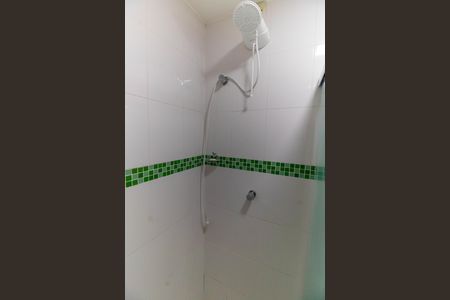 Banheiro de apartamento à venda com 1 quarto, 69m² em Itaipu, Niterói