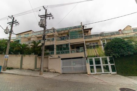 Fachada de apartamento à venda com 1 quarto, 69m² em Itaipu, Niterói