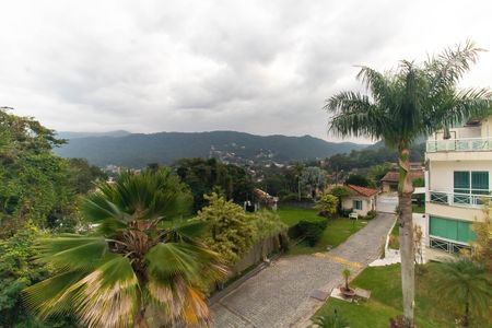 Vista  de apartamento à venda com 1 quarto, 69m² em Itaipu, Niterói