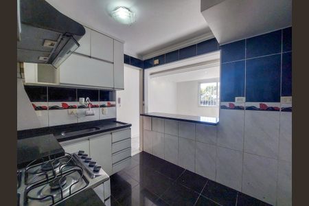 Cozinha de apartamento à venda com 2 quartos, 45m² em Jardim São Luís, São Paulo