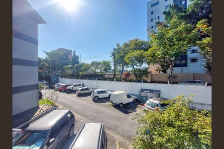 Vista de apartamento à venda com 2 quartos, 45m² em Jardim São Luís, São Paulo