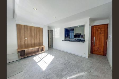 Apartamento à venda com 2 quartos, 45m² em Jardim São Luís, São Paulo