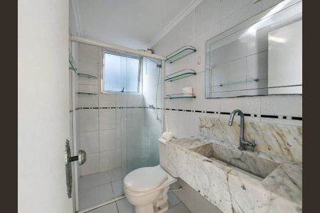 Banheiro de apartamento à venda com 2 quartos, 45m² em Jardim São Luís, São Paulo