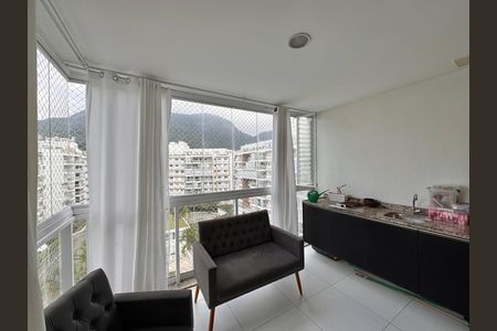 Varanda de apartamento para alugar com 3 quartos, 200m² em Recreio dos Bandeirantes, Rio de Janeiro