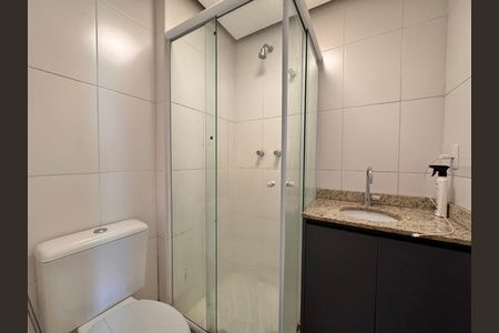 Apartamento para alugar com 200m², 3 quartos e 2 vagas Apartamento para alugar com 200m², 3 quartos e 2 vagasBanheiro Social