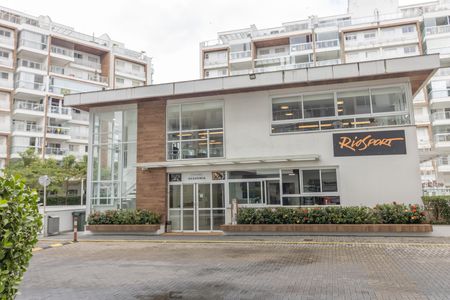 Apartamento para alugar com 200m², 3 quartos e 2 vagas