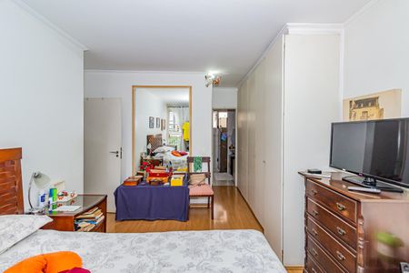 Apartamento à venda com 134m², 3 quartos e 2 vagas Apartamento à venda com 134m², 3 quartos e 2 vagasSuíte 1