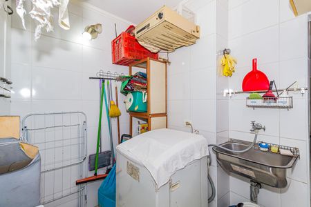 Apartamento à venda com 134m², 3 quartos e 2 vagas Apartamento à venda com 134m², 3 quartos e 2 vagasÁrea de Serviço
