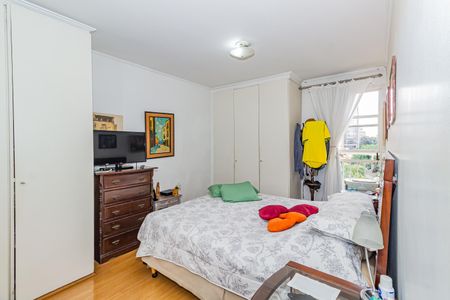 Apartamento à venda com 134m², 3 quartos e 2 vagas Apartamento à venda com 134m², 3 quartos e 2 vagasSuíte 1