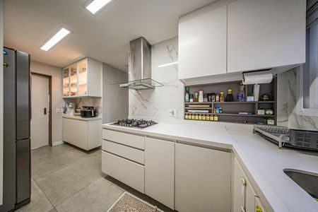 Apartamento à venda com 123m², 3 quartos e 3 vagas