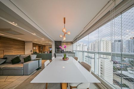 Apartamento à venda com 123m², 3 quartos e 3 vagas