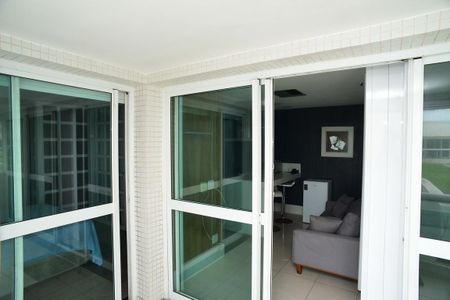 Apartamento para alugar com 60m², 2 quartos e 1 vaga Apartamento para alugar com 60m², 2 quartos e 1 vagaVaranda