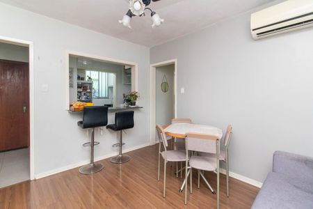 Sala de apartamento para alugar com 2 quartos, 59m² em Santa Tereza, Porto Alegre