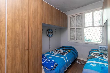 Quarto 1 de apartamento para alugar com 2 quartos, 59m² em Santa Tereza, Porto Alegre