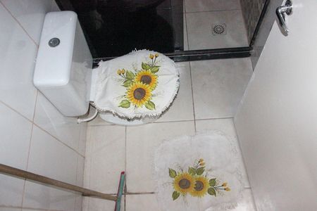 Casa para alugar com 150m², 2 quartos e 3 vagas Casa para alugar com 150m², 2 quartos e 3 vagasBanheiro social