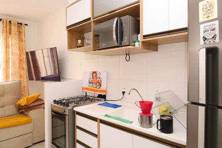Cozinha de apartamento para alugar com 2 quartos, 33m² em Itaquera, São Paulo