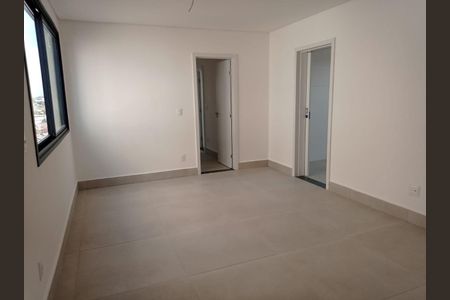 Apartamento à venda com 3 quartos, 95m² em Cabral, Contagem