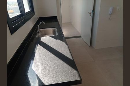Apartamento à venda com 3 quartos, 95m² em Cabral, Contagem