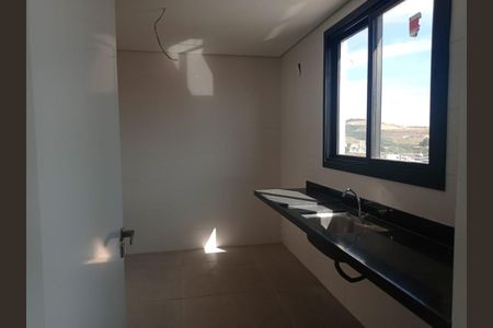 Apartamento à venda com 3 quartos, 95m² em Cabral, Contagem