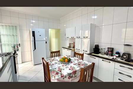 Cozinha de casa à venda com 2 quartos, 152m² em Vila Alianca, Guarulhos