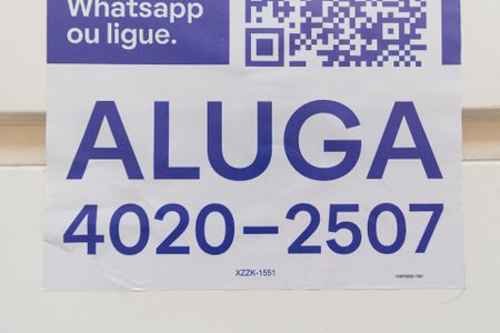 Placa XZZK-1551 de casa para alugar com 3 quartos, 115m² em Vila da Oportunidade, Carapicuíba