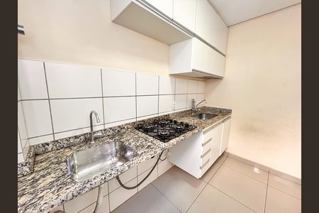 Apartamento à venda com 2 quartos, 31m² em Chacaras Reunidas Santa Terezinha, Contagem