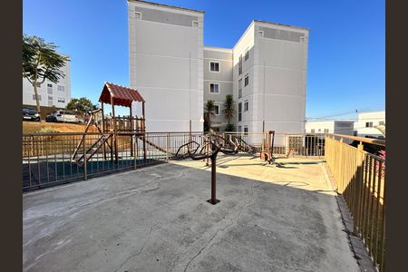 Apartamento à venda com 2 quartos, 31m² em Chacaras Reunidas Santa Terezinha, Contagem
